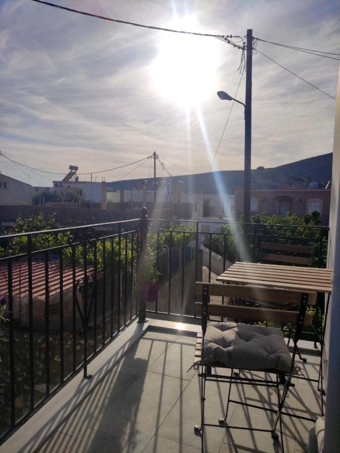 Nesea 2 Villa Pserimos Town Bagian luar foto