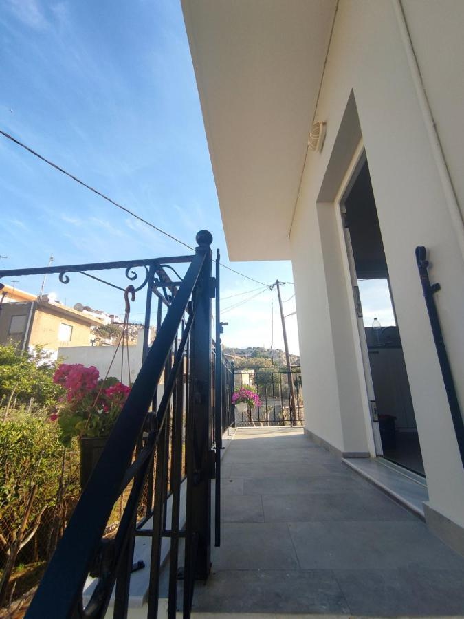 Nesea 2 Villa Pserimos Town Bagian luar foto